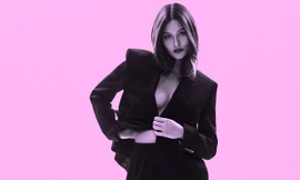 'Thiên thần nội y' Grace Elizabeth khoe đường cong tuyệt mỹ