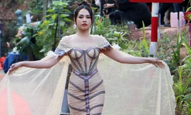 Mãn nhãn show âm nhạc và thời trang K’Ho trên đường phố Đà Lạt