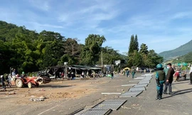 Hiện trường vụ tháo dỡ dãy ki ốt