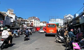 Đấu giá thuê bãi giữ xe ở Đà Lạt cao gấp 12 lần khởi điểm