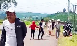 Mâu thuẫn khi cho thuê đất, chém người bị thương 