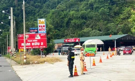Một chốt kiểm soát trên quốc lộ 20