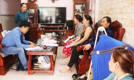 Chủ hụi 'mất tích', hàng trăm người đứng ngồi không yên 