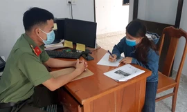 Bà N.T.L tại cơ quan công an