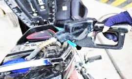 Tùy tiện nâng giá xăng, một cửa hàng ở Lâm Đồng bị phạt 30 triệu đồng 