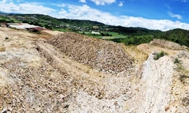 Khai thác khoáng sản vượt công suất, hai doanh nghiệp bị phạt nặng