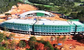 Quá hạn tháo dỡ tòa nhà câu lạc bộ golf không phép ở Đà Lạt