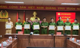 Vụ giải cứu học sinh lớp 1 ở Đà Lạt: Khen thưởng 3 tập thể, 9 cá nhân