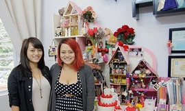 Chị em sinh đôi có tài làm đồ handmade xinh xắn