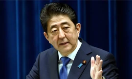 Thủ tướng Shinzo Abe đang đánh cược với cuộc bầu cử sớm vào tháng 10. Ảnh: Tân Hoa