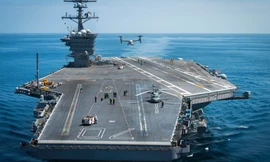 Ngày 19/7, tàu sân bay USS Gerald Ford đã có mặt tại bờ biển Norfolk, Virginia, Mỹ để chuẩn bị cho lễ bàn giao vào ngày 22/7.