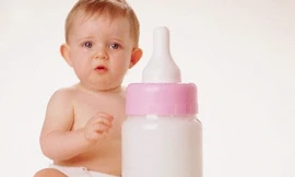 Những điều mẹ nên biết khi cai sữa cho bé