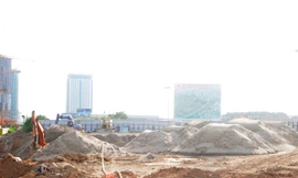 Vẫn chưa khắc phục xong 'hố tử thần khổng lồ'