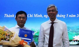 UBND TPHCM trao quyết định bổ nhiệm cán bộ chủ chốt
