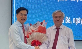 Ông Triệu Đỗ Hồng Phước giữ chức Chủ tịch UBND huyện Nhà Bè