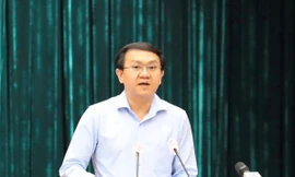 Đề xuất hỗ trợ điện thoại thông minh cho người nghèo ở TPHCM