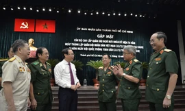 Bí thư TPHCM Nguyễn Văn Nên: 'Ai hành quân sẽ tiếp tục di chuyển, ai phải xử lý thì ở lại'