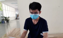 Cảm động những lá thư viết từ khu cách ly lớn nhất nước: 'Tự hào là công dân Việt Nam'