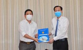 Điều động, phê chuẩn hàng loạt lãnh đạo ở TPHCM 