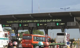 Phí bảo trì đường rẻ hơn tiền mua thỏi son