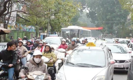 Trong tháng 2, Sở GTVT Hà Nội phải trình đề án thu phí phương tiện trong nội đô. Ảnh: Trọng Đảng