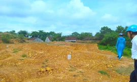 Lập mộ giả để bao xây nghĩa trang trái phép