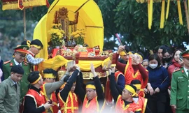 Phục chế hơn 600 tài liệu, sắc phong cổ của ngôi đền thiêng nhất Nghệ An