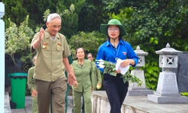 Hàng nghìn người về tri ân anh hùng liệt sĩ ở 'tọa độ lửa' Truông Bồn