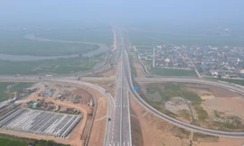 Bí bách khi đi trên cao tốc Nghi Sơn - Diễn Châu