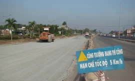 Phí chồng phí trên quốc lộ 51