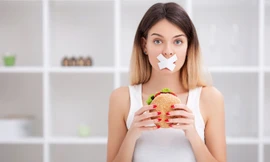 Nhịn ăn gián đoạn, nhịn tinh bột đều hại nhiều hơn lợi