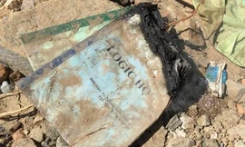 Đau xót kỷ vật cuối cùng của gia đình thầy giáo thiệt mạng sau lũ dữ