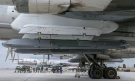 Ukraine xác nhận tấn công sân bay quân sự Nga