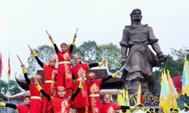 Lễ hội Gò Đống Đa 2025: Sự kiện văn hóa đặc sắc thu hút đông đảo sinh viên và người dân