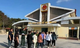 Triệt phá đường dây lừa đưa phụ nữ sang Lào để bóc lột tình dục