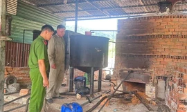 Công nghệ 'phù phép' nhớt thải thành nhớt sạch 