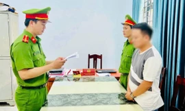 Vẽ tour du lịch 'ma' để lừa đảo 