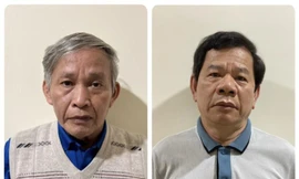 Bắt Chủ tịch và cựu Chủ tịch UBND tỉnh Quảng Ngãi