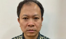 Bắt Tổng Giám đốc Tổng Công ty Cổ phần Sông Hồng