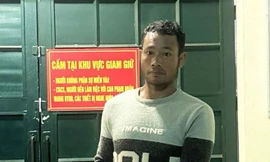 Bắt đối tượng đánh gãy đốt sống lưng nữ nhân viên quán karaoke 