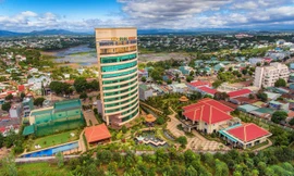 Lạ lùng: Nợ như 'chúa chổm', đại gia phố núi vẫn hào phóng cho vay nghìn tỷ