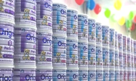 Ngã ngửa với 'sữa cỏ': Quảng cáo rất bốc, chất lượng tù mù 