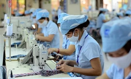 Dệt may dồn dập đơn hàng, xuất khẩu có thể cán mốc 48 tỷ USD