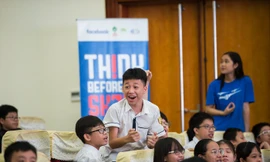 Facebook dạy hàng nghìn học sinh suy nghĩ trước khi chia sẻ