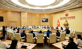 Bộ trưởng Công Thương điện đàm quan trọng với Trưởng Đại diện Thương mại Mỹ 