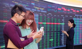 Nhà đầu tư chứng khoán được 'tặng quà' Giáng sinh