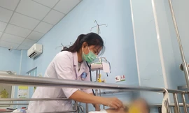 Một bệnh nhi suy thận được quỹ BHYT chi trả gần 4,5 tỷ đồng