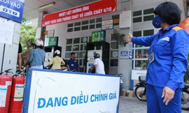 Giá xăng, dầu tăng mạnh