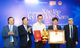 Meey Group xác lập Kỷ lục doanh nghiệp sở hữu nhiều sản phẩm công nghệ BĐS nhất Việt Nam