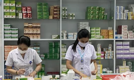 Quảng Nam đề nghị chấn chỉnh tình trạng thiếu thuốc BHXH